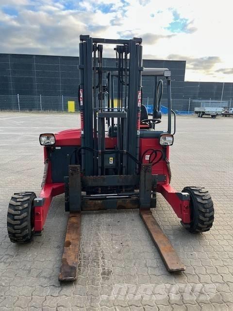 Moffett M4 25.3 Diesel Stapler