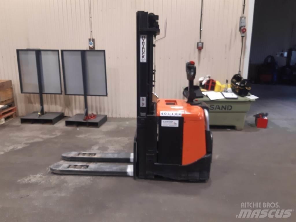 BT SPE125L Deichselstapler