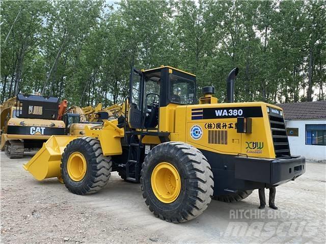 Komatsu WA380-3 Baggerlader