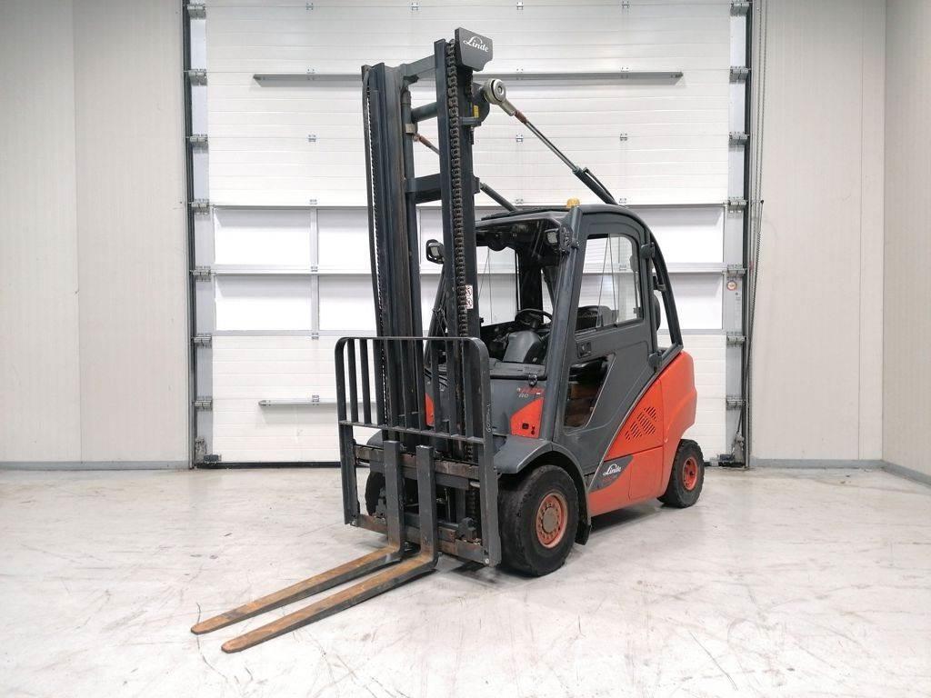 Linde H30D-02 Diesel Stapler