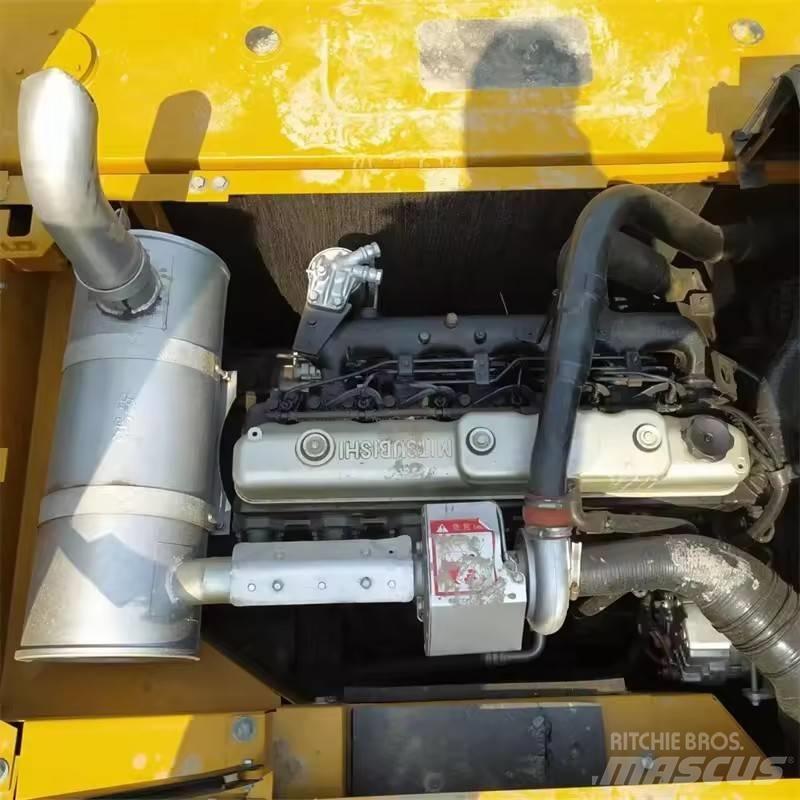 Sany SY 215 C Raupenbagger