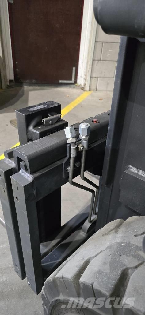 Doosan D 30 GP Diesel Stapler