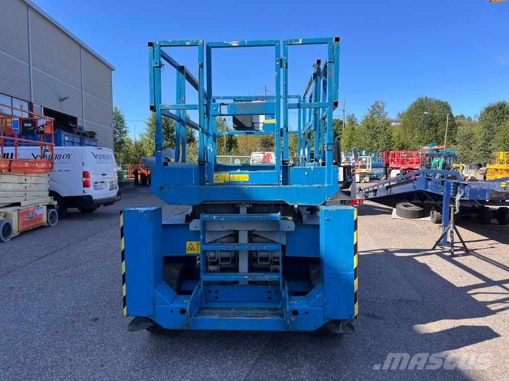 Genie GS 3268 RT Scheren-Arbeitsbühnen