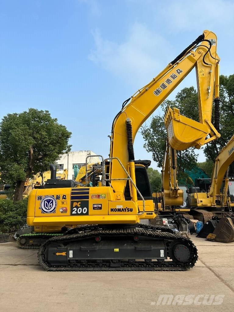 Komatsu PC 200-8N1 Midibagger  7t - 12t