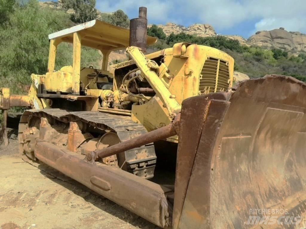 CAT D 9 G Bulldozer