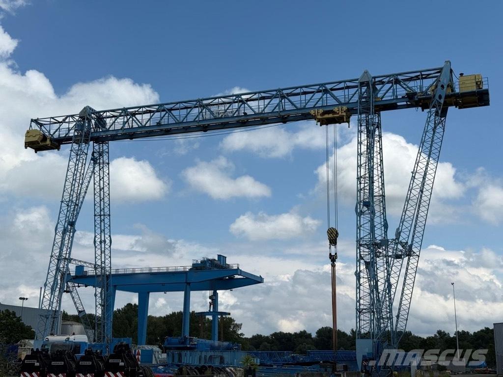 Voest Alpine P22 Andere Krane