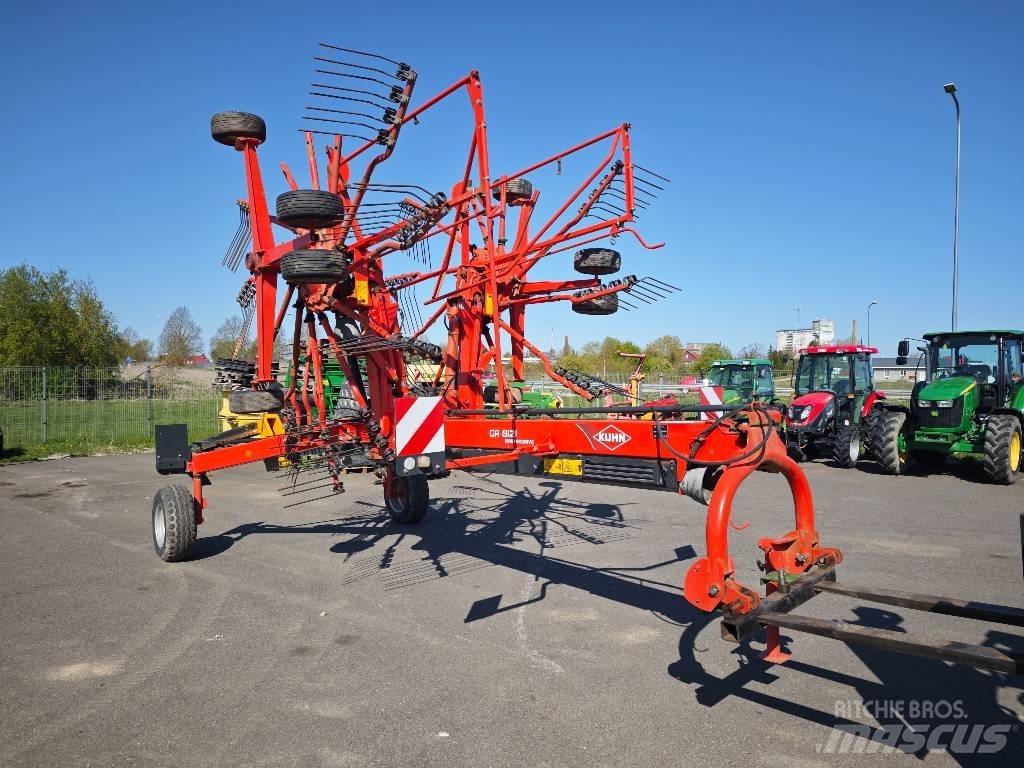Kuhn GA 8121 Schwader