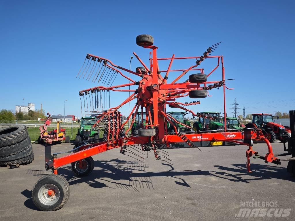 Kuhn GA 8121 Schwader