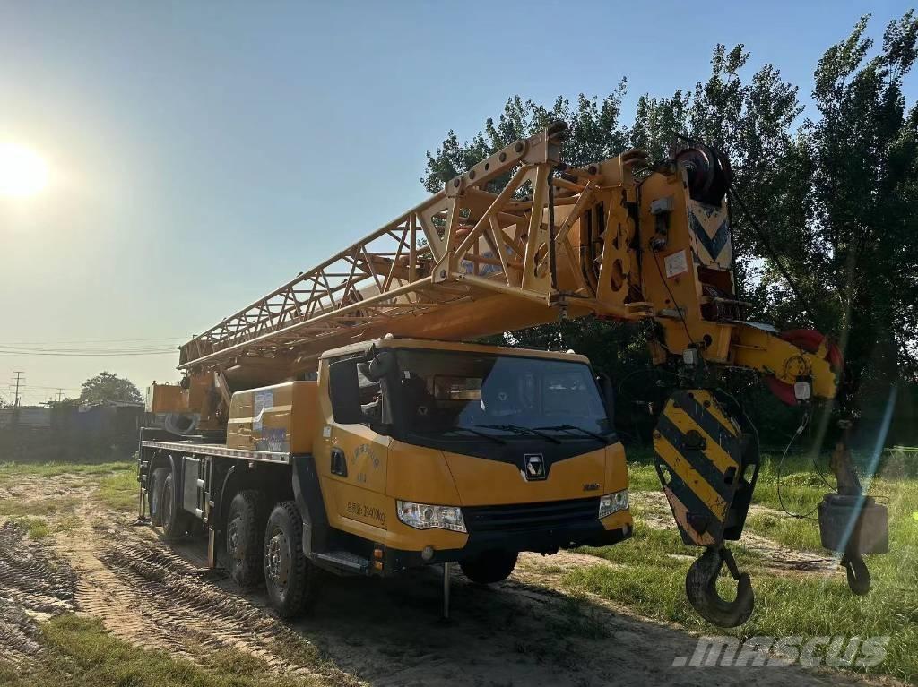 XCMG QY40KC All-Terrain-Krane