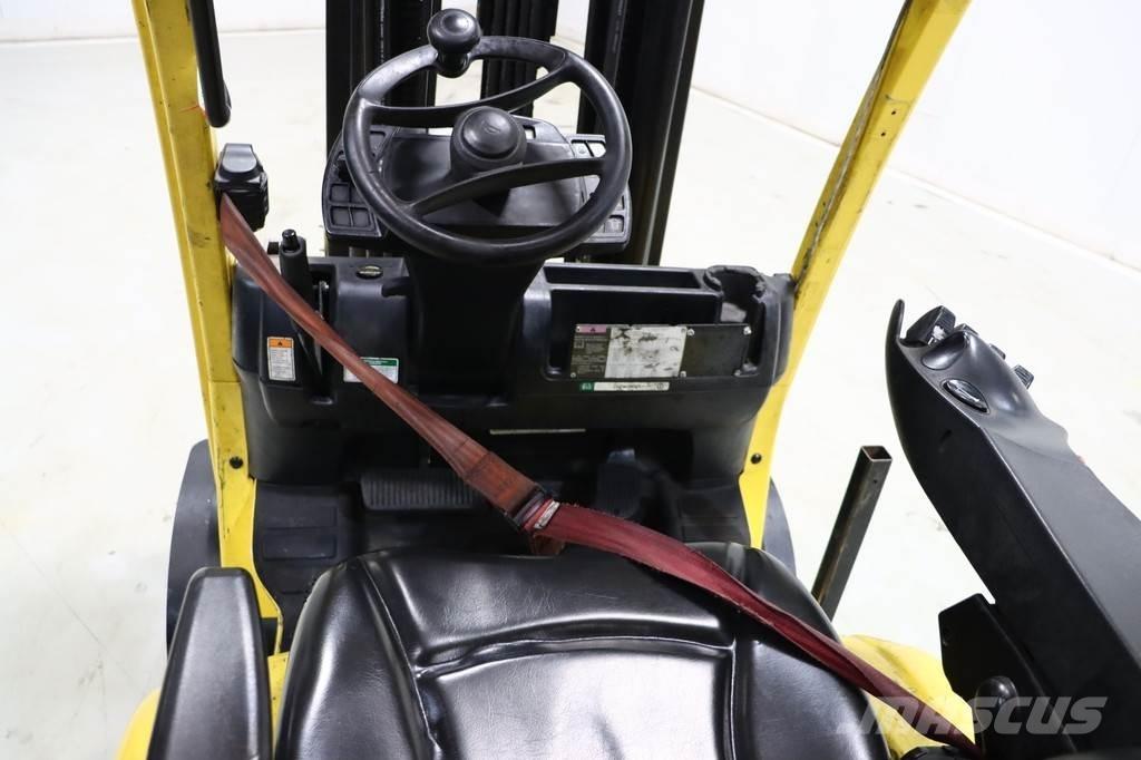 Hyster S3.0FT Gas Stapler