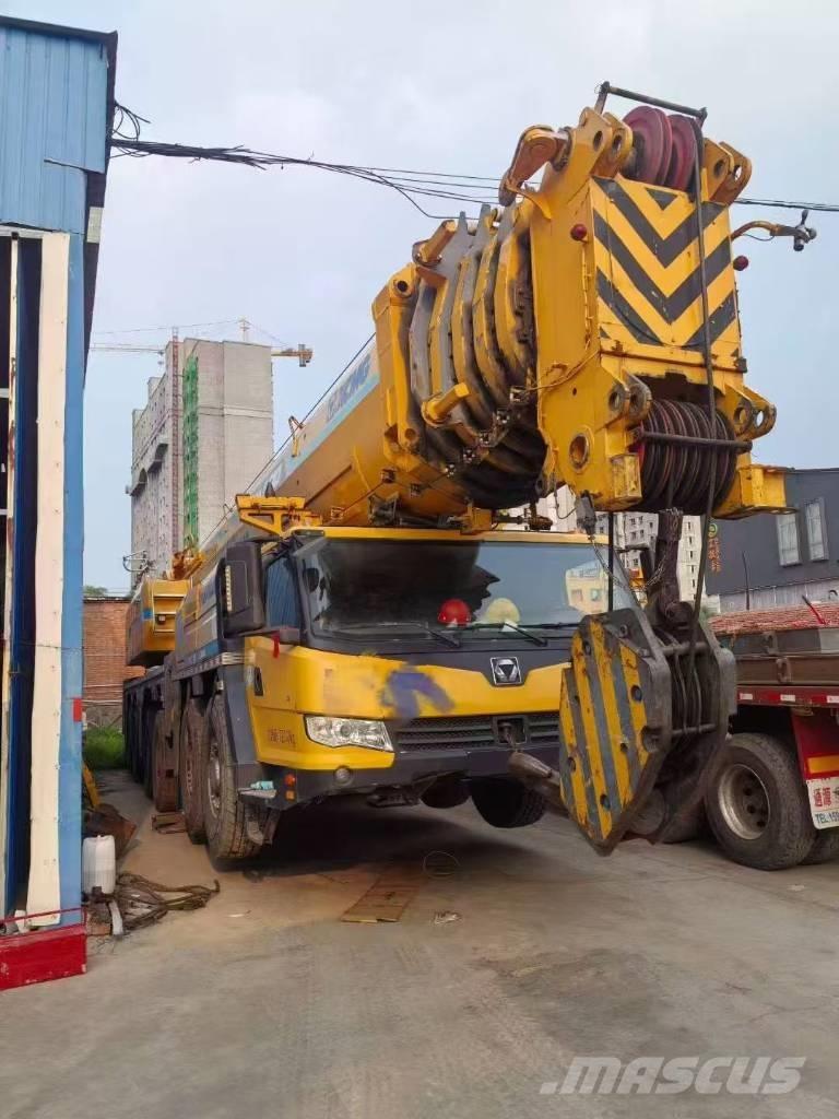 Sany XCA300 All-Terrain-Krane