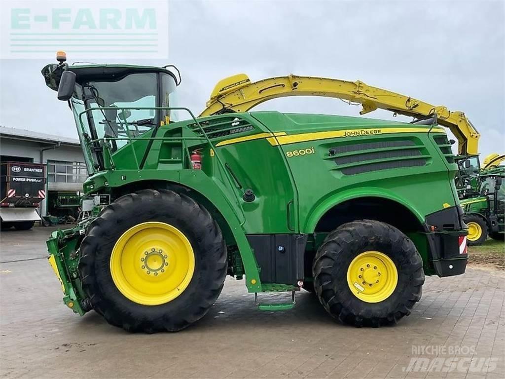 John Deere 8600 Selbstfahrende Häcksler