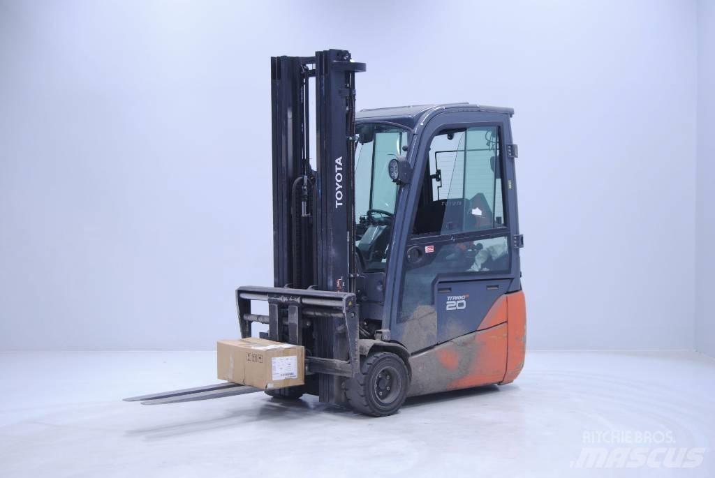 Toyota 8FBE20T Elektro Stapler