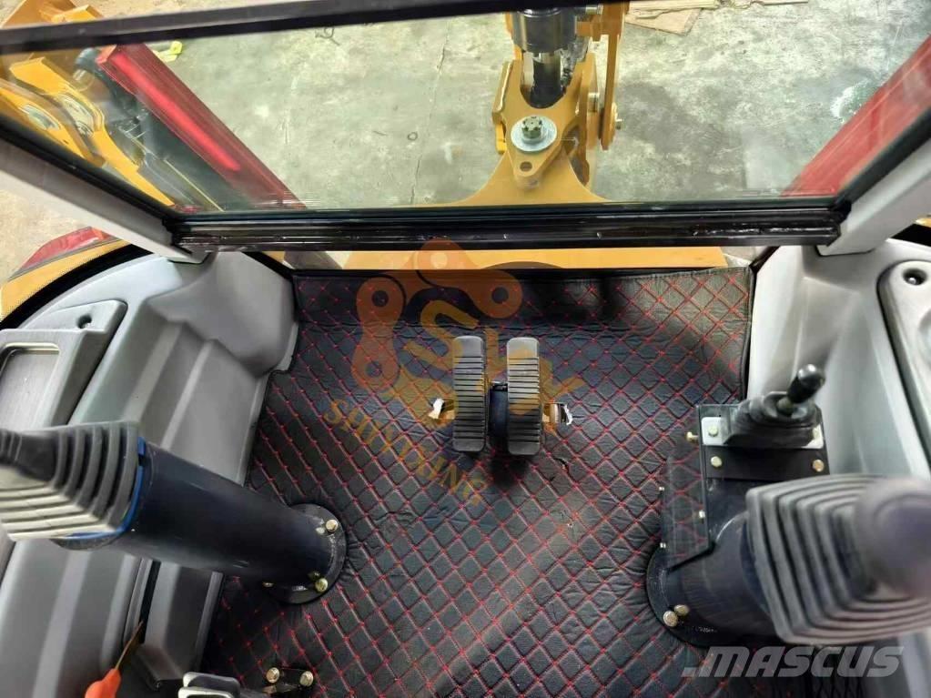 CAT 420 F Baggerlader