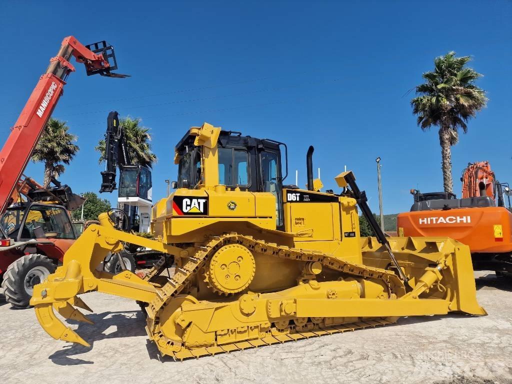 CAT D 6 T XL Bulldozer