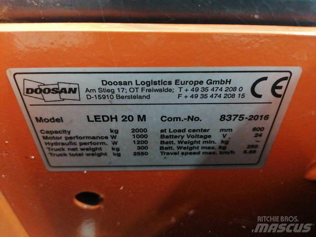 Doosan LEDH20M Niedergabelstapler