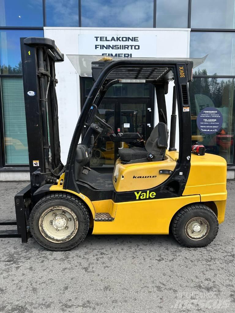 Yale GDP 30 VX Diesel Stapler