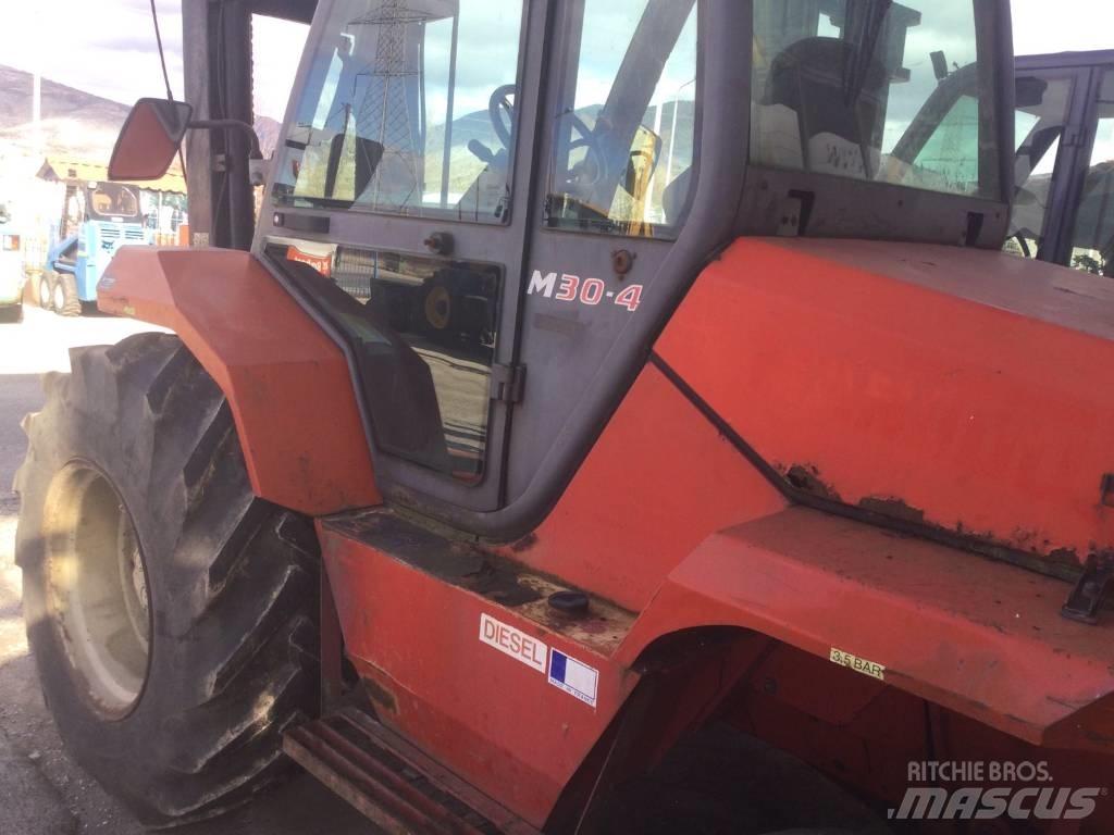 Manitou MC 30-4 Diesel Stapler