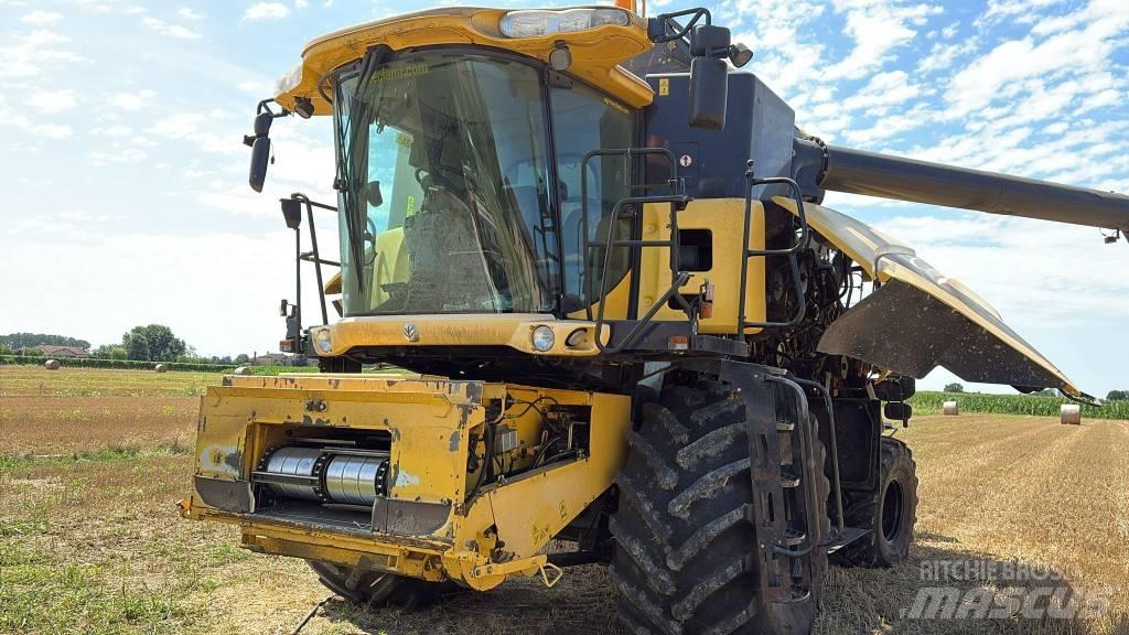 New Holland CR 960 Mähdrescher
