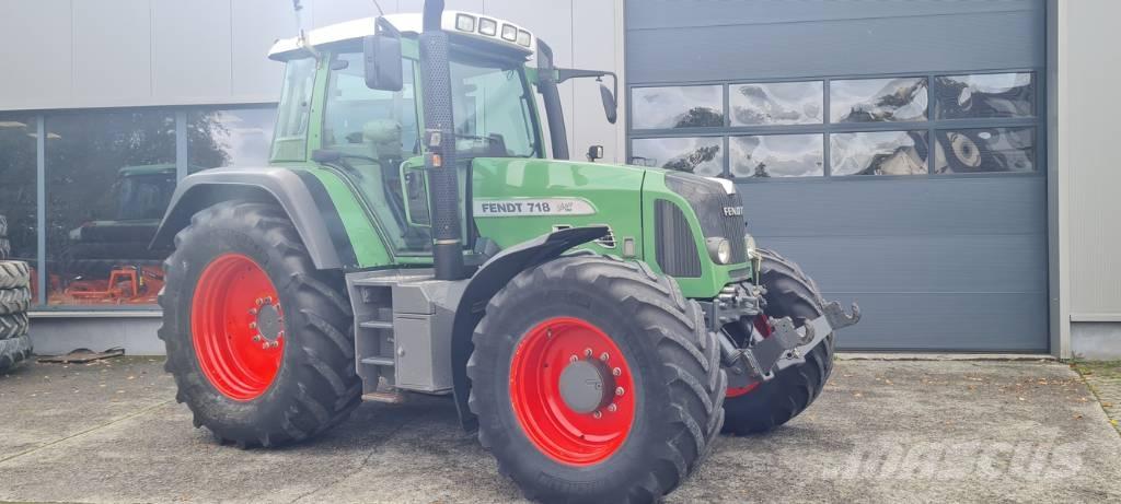 Fendt 718 Vario TMS Traktoren
