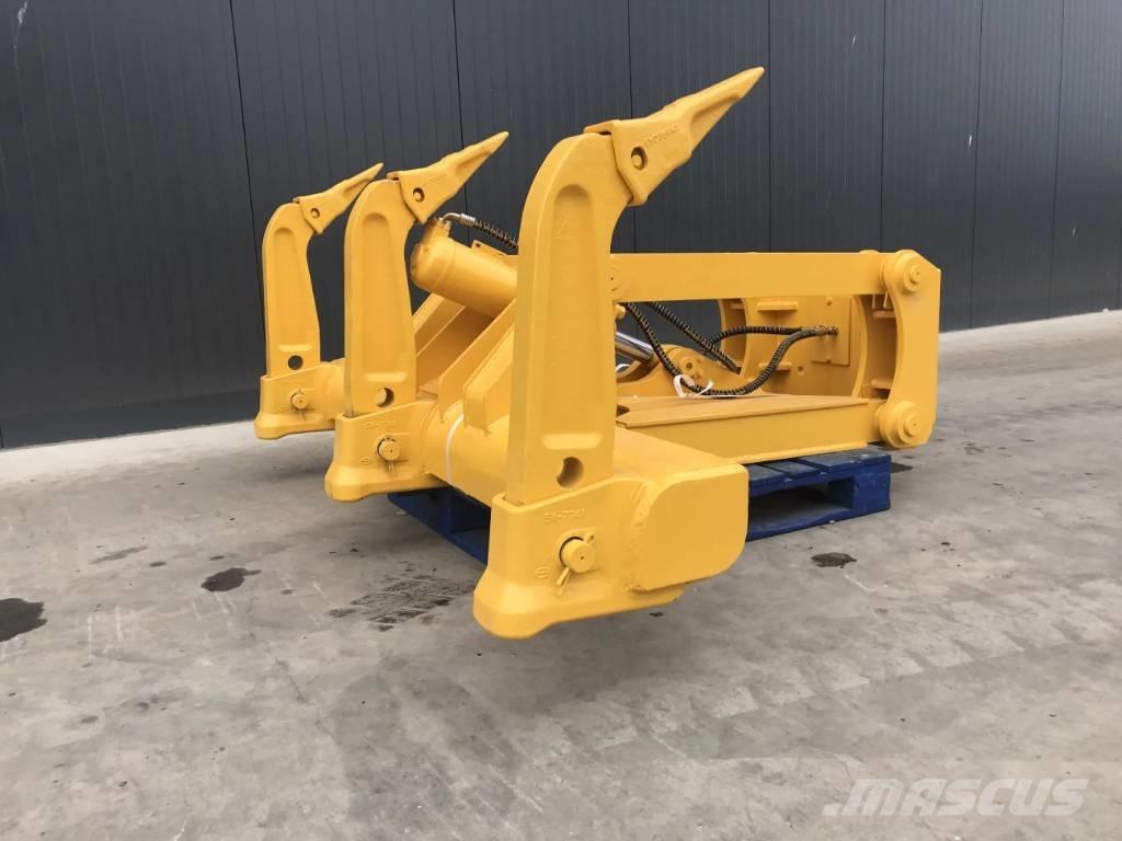Komatsu D65 Aufreisser