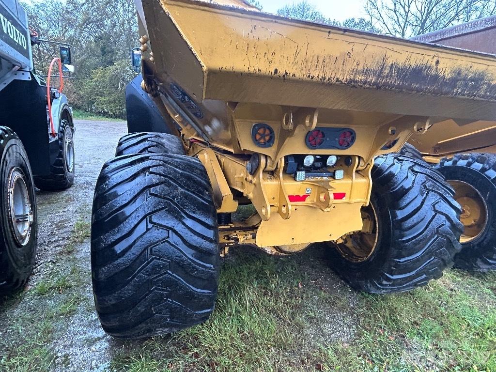 Bell B20E Dumper - Starr
