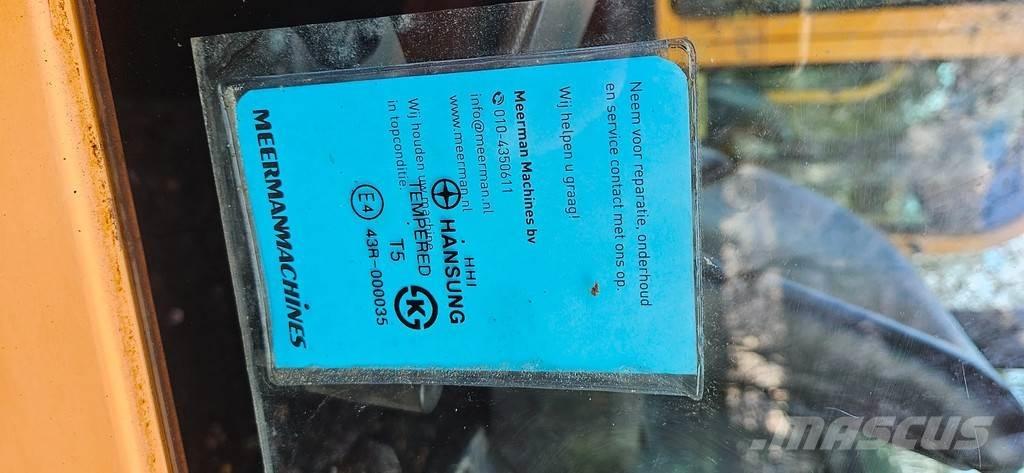 Hyundai R16-9 Minibagger < 7t