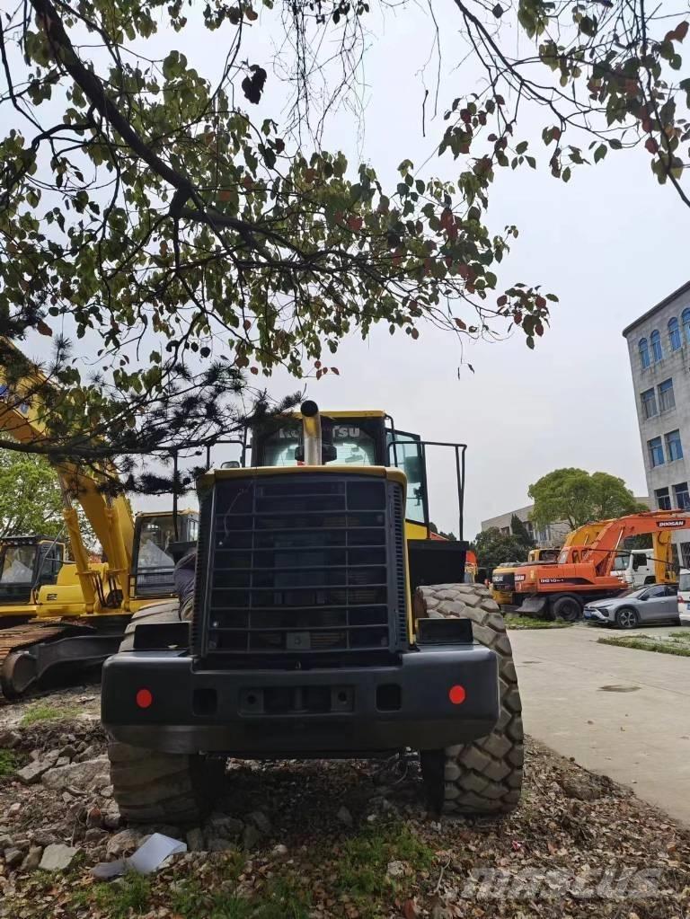 Komatsu WA 470-6 Radlader