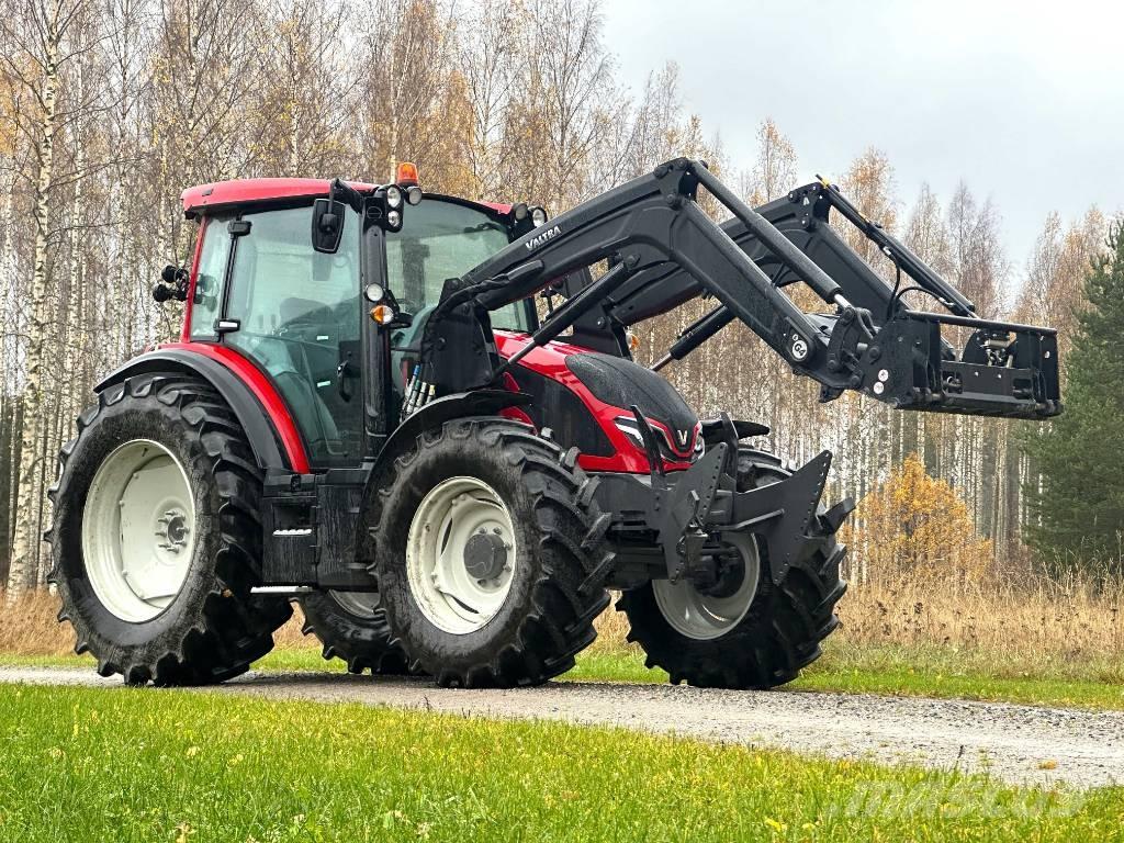 Valtra G 125 Traktoren