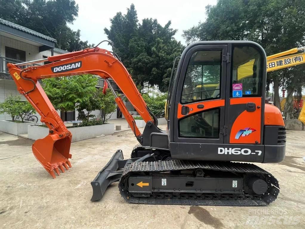 Doosan DH 60-7 Minibagger < 7t