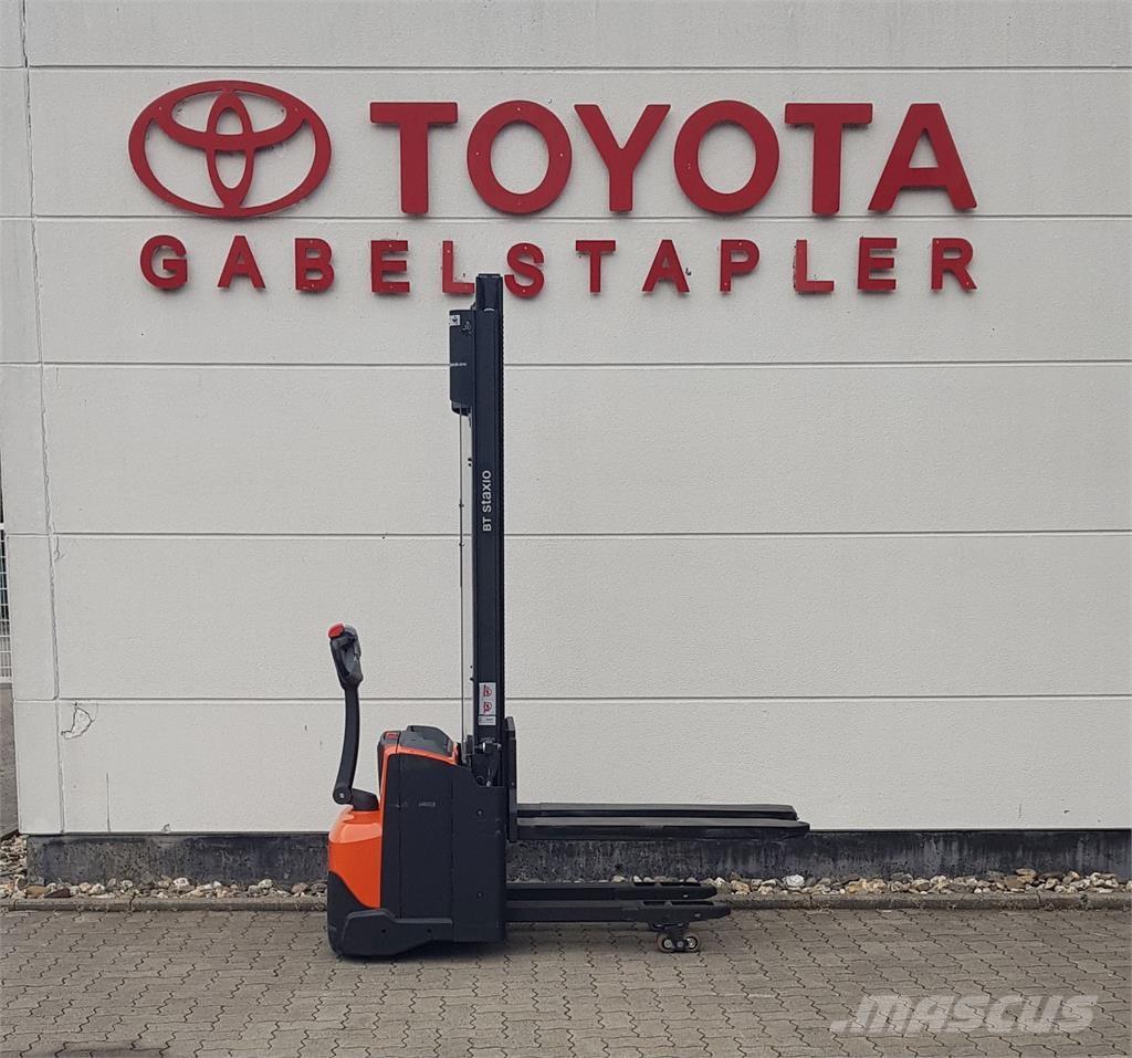 Toyota SWE120L Selbstfahrstapler