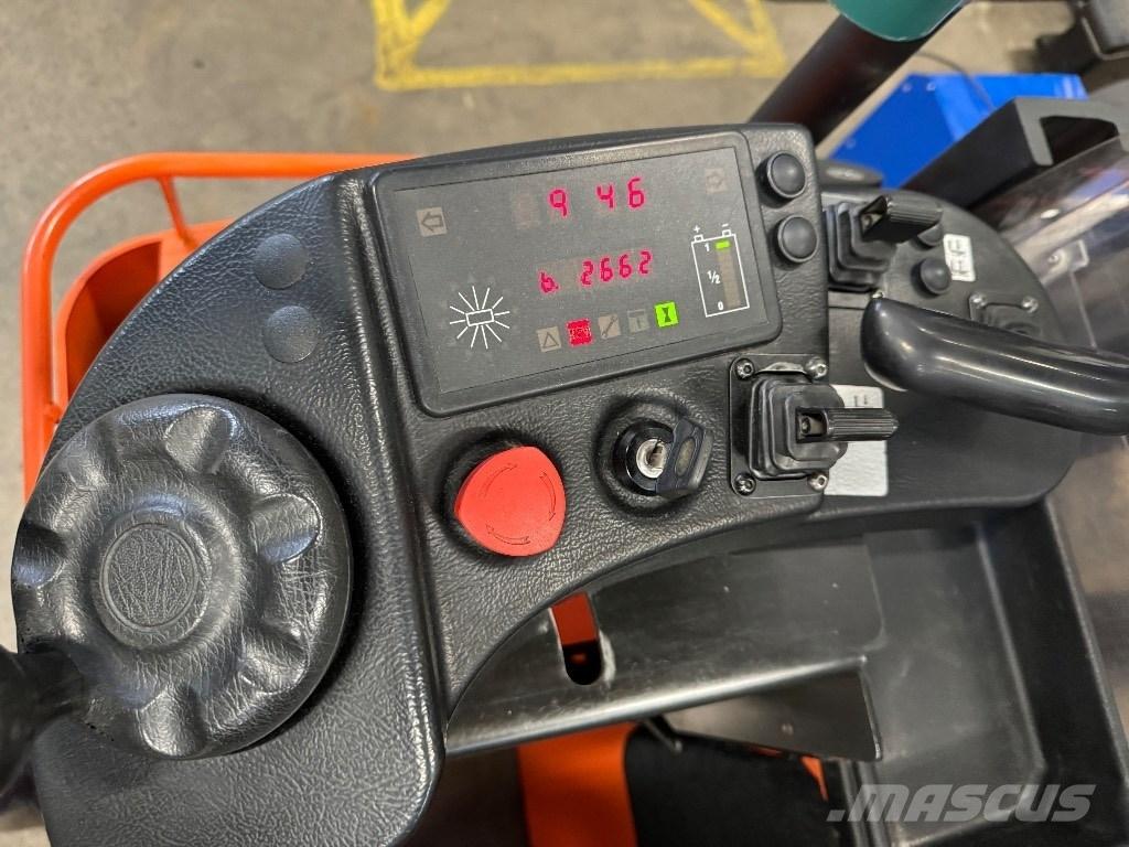 Toyota SSE135L Selbstfahrstapler