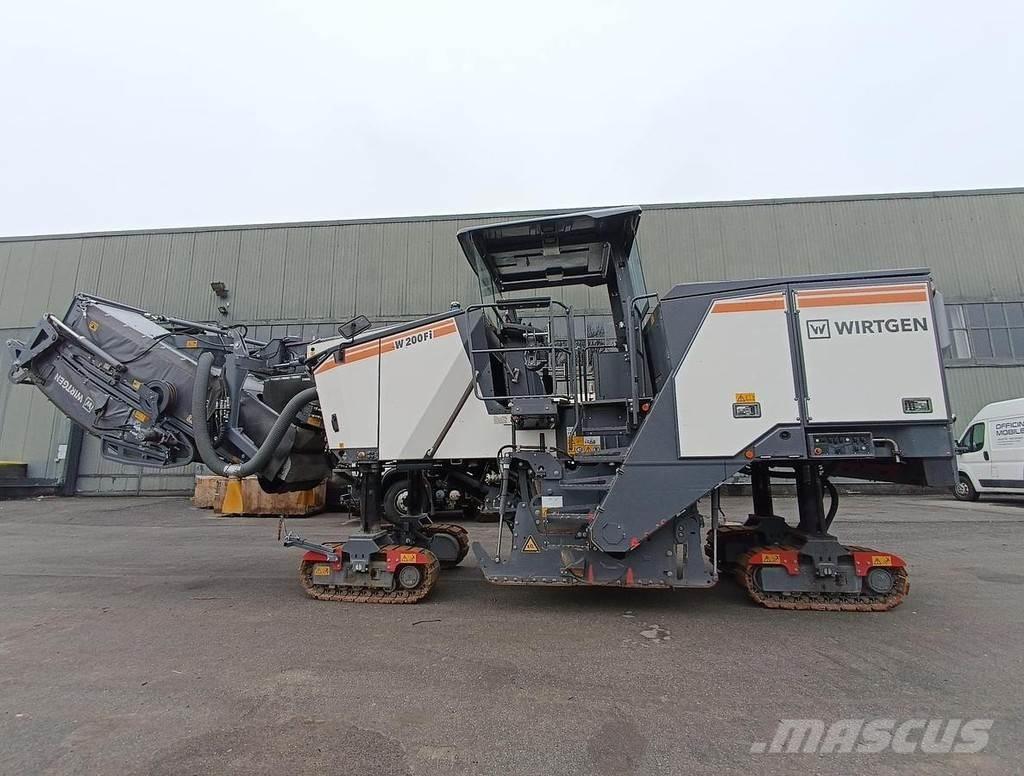 Wirtgen W200Fi Betonsteinmaschinen