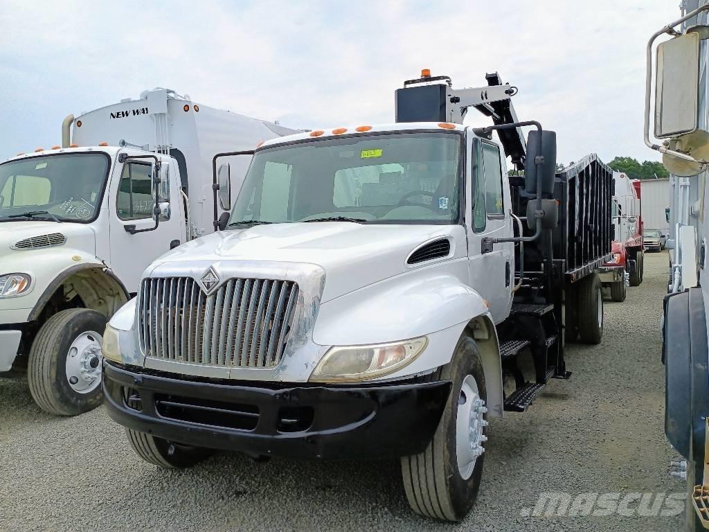International 4300 Greifer