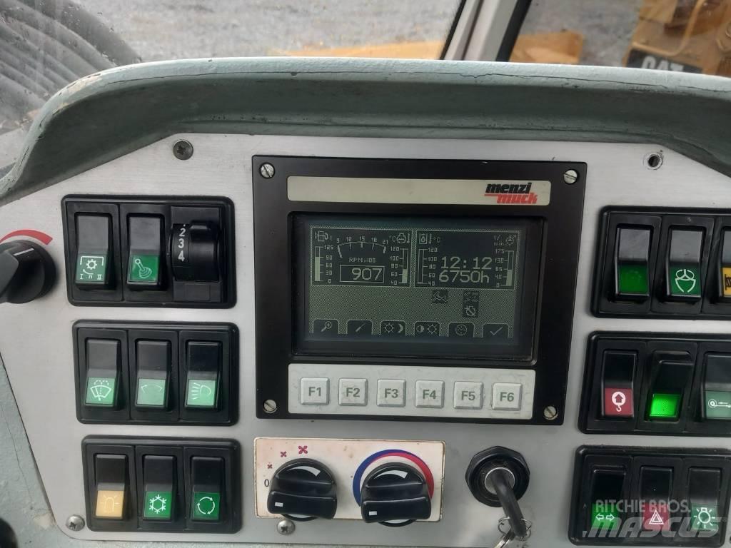 Menzi Muck M450 Forstbagger