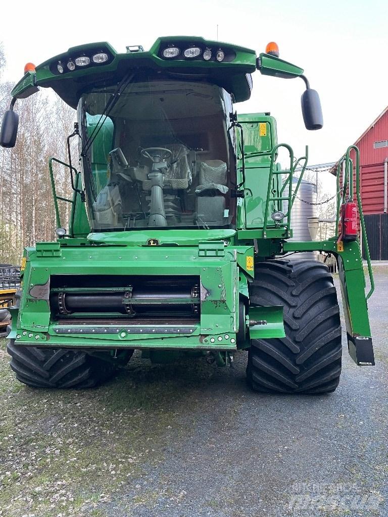 John Deere T 560 i Mähdrescher