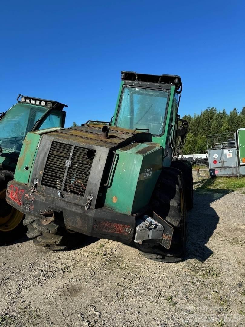 Timberjack 870B Harvester