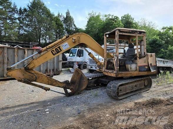 CAT E 70 B Raupenbagger