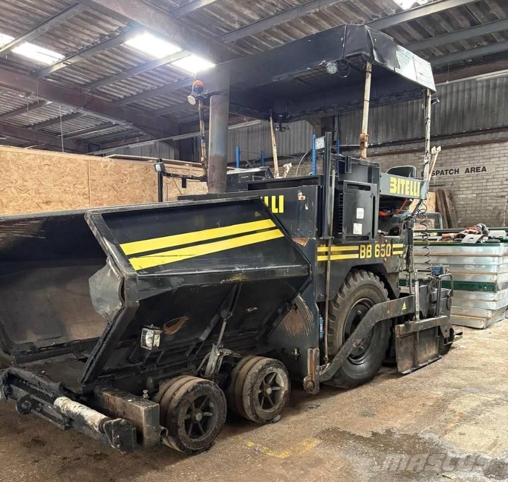 Bitelli BB 650 Strassenfertiger