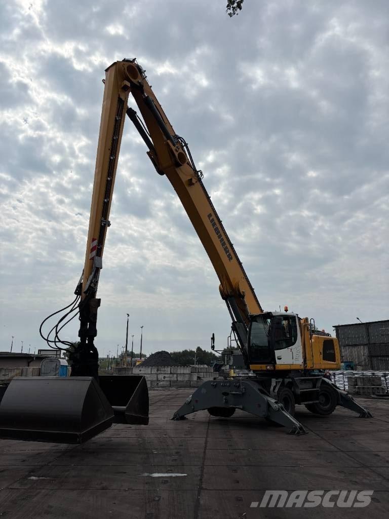 Liebherr LH 40 Port Materialumschlag