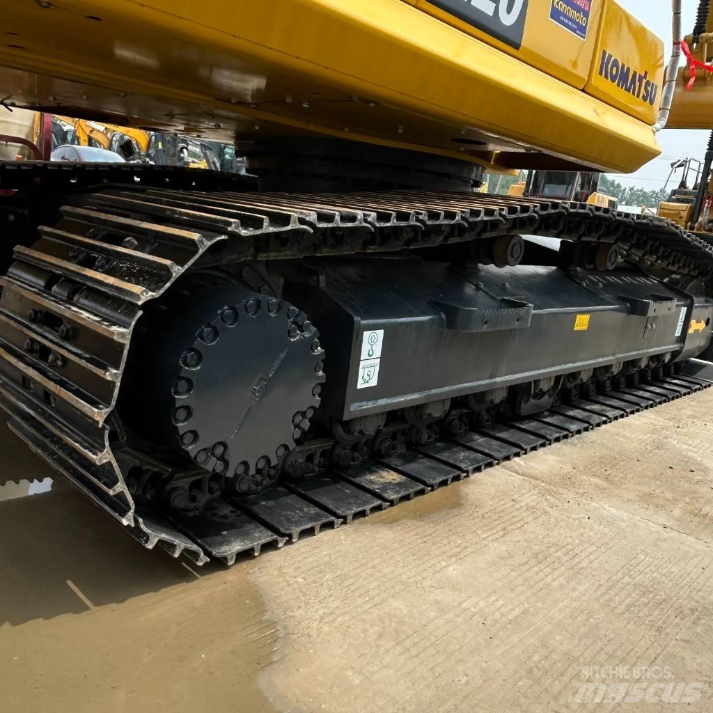 Komatsu 220-8 Raupenbagger