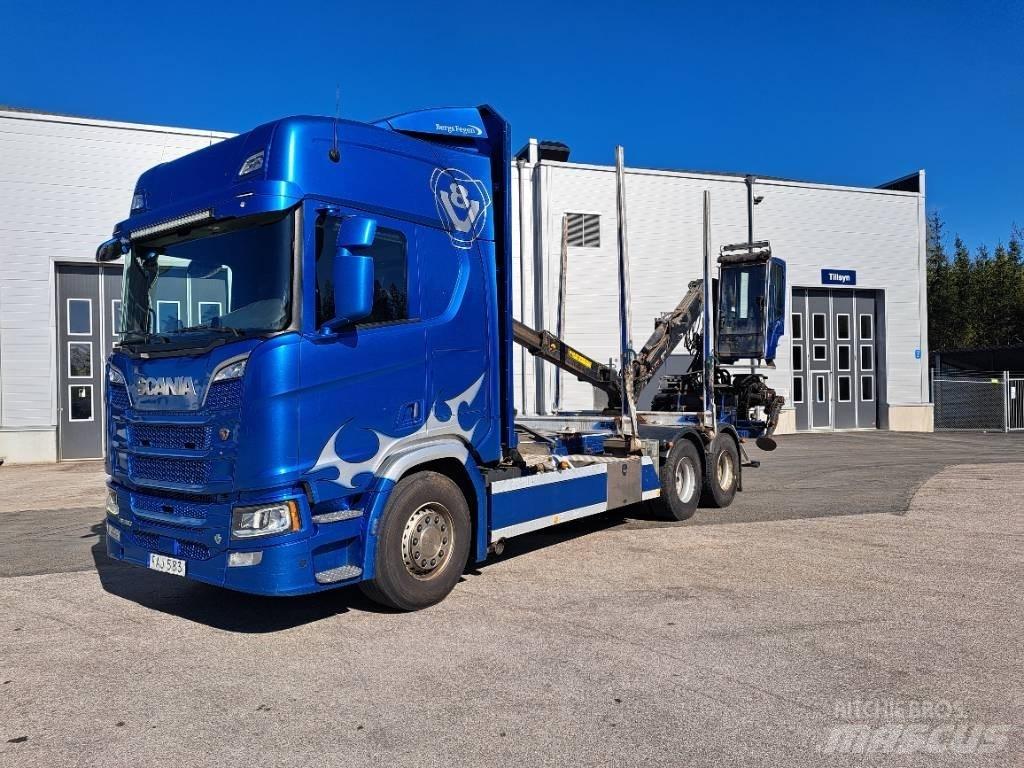 Scania R580B6X4NB Holzfahrzeuge
