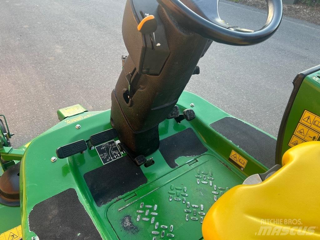 John Deere 1550 Reitermäher