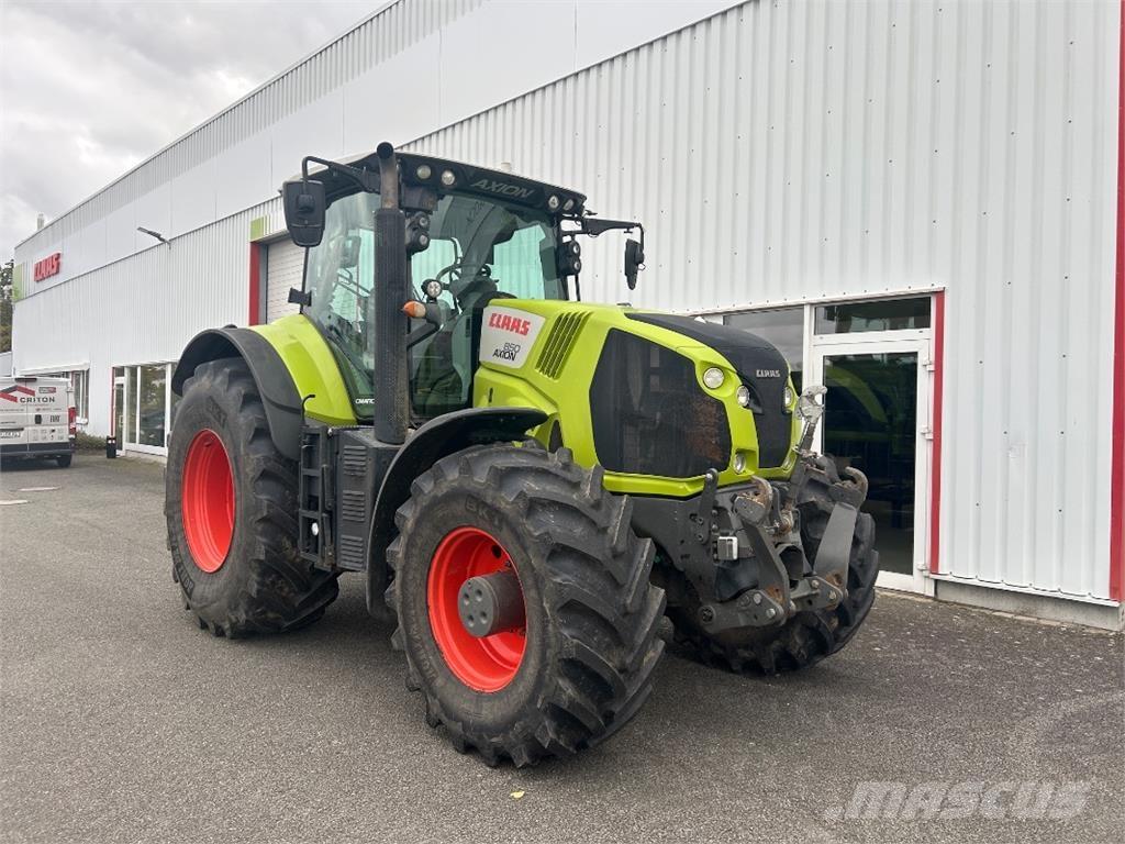 CLAAS Axion 850 Traktoren