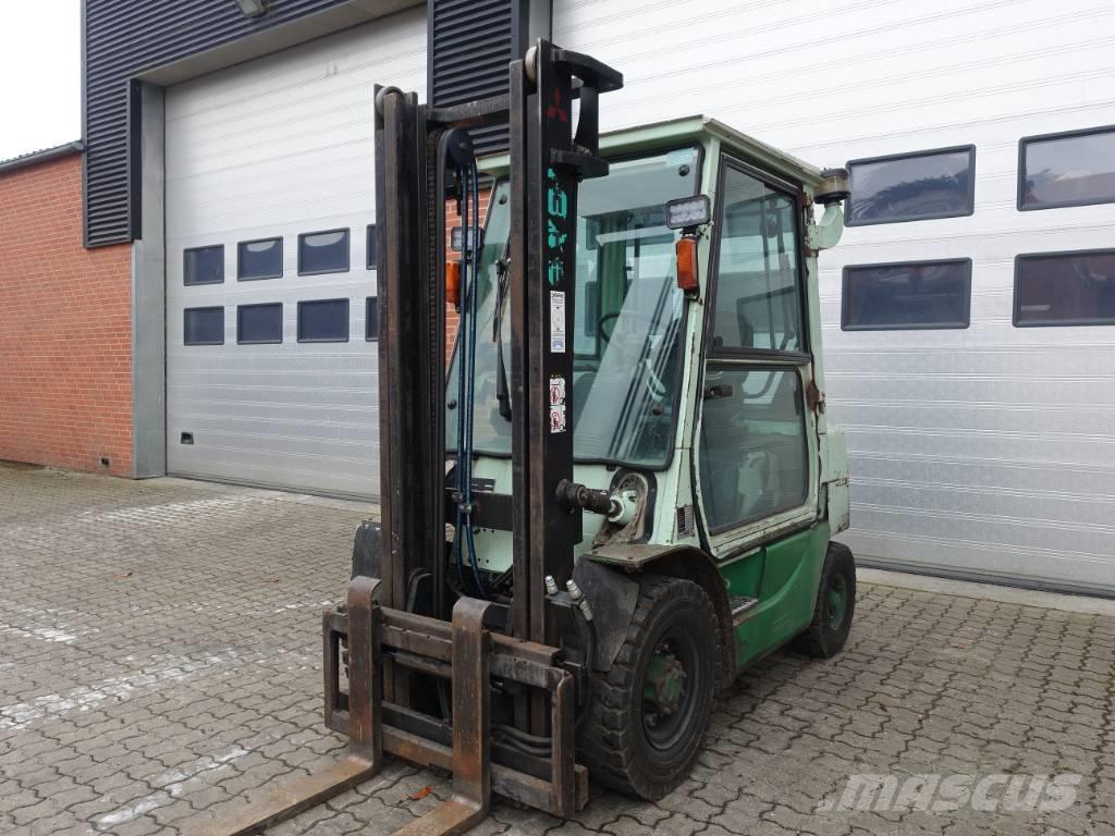 Mitsubishi FD 25 T Diesel Stapler