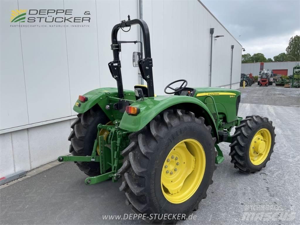 John Deere 5055E Traktoren
