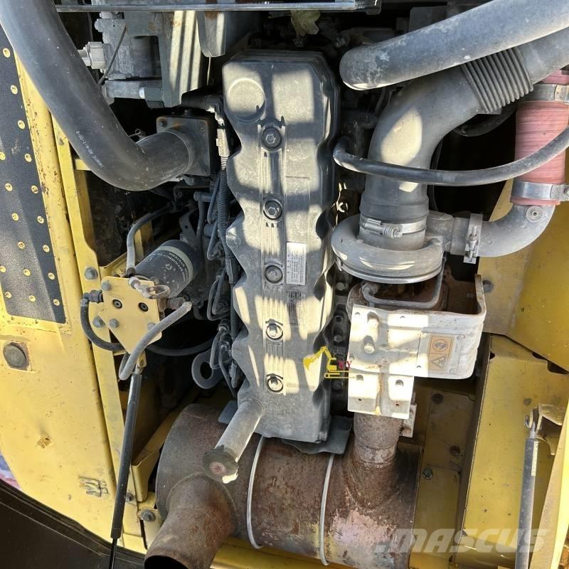 Komatsu PC 200-8 Raupenbagger