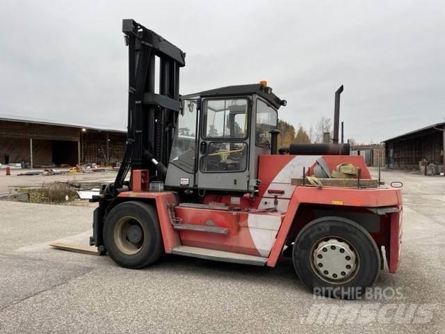 Kalmar DCD120-6 Diesel Stapler