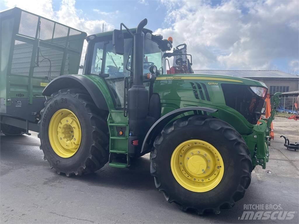 John Deere 6175 M Traktoren