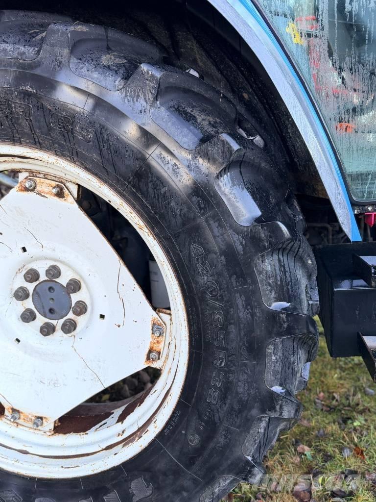 New Holland TS 110 Traktoren